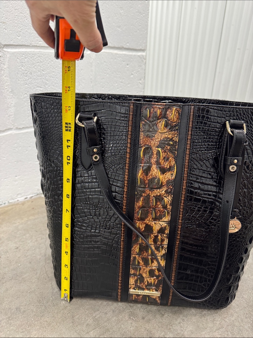 Brahmin Black Croc “Ezra untamed Kairos” Tote with Leopard-Print Center Panel - Picture 8 of 9